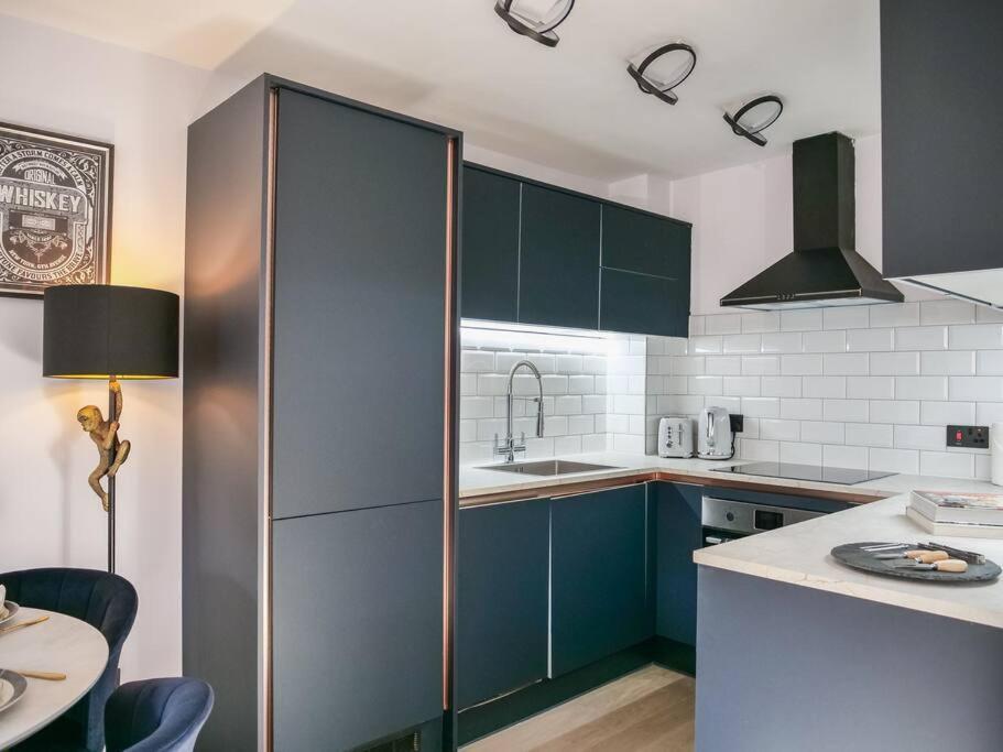 Stylish Retreat For Your Short Getaway Londra Dış mekan fotoğraf